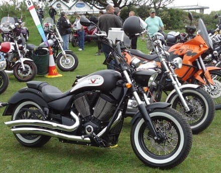 2012 Victory High-Ball First Ride Review- Victory High-Ball Bobber